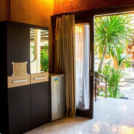 Leyeh Leyeh Homestay Canggu Kültér fotó