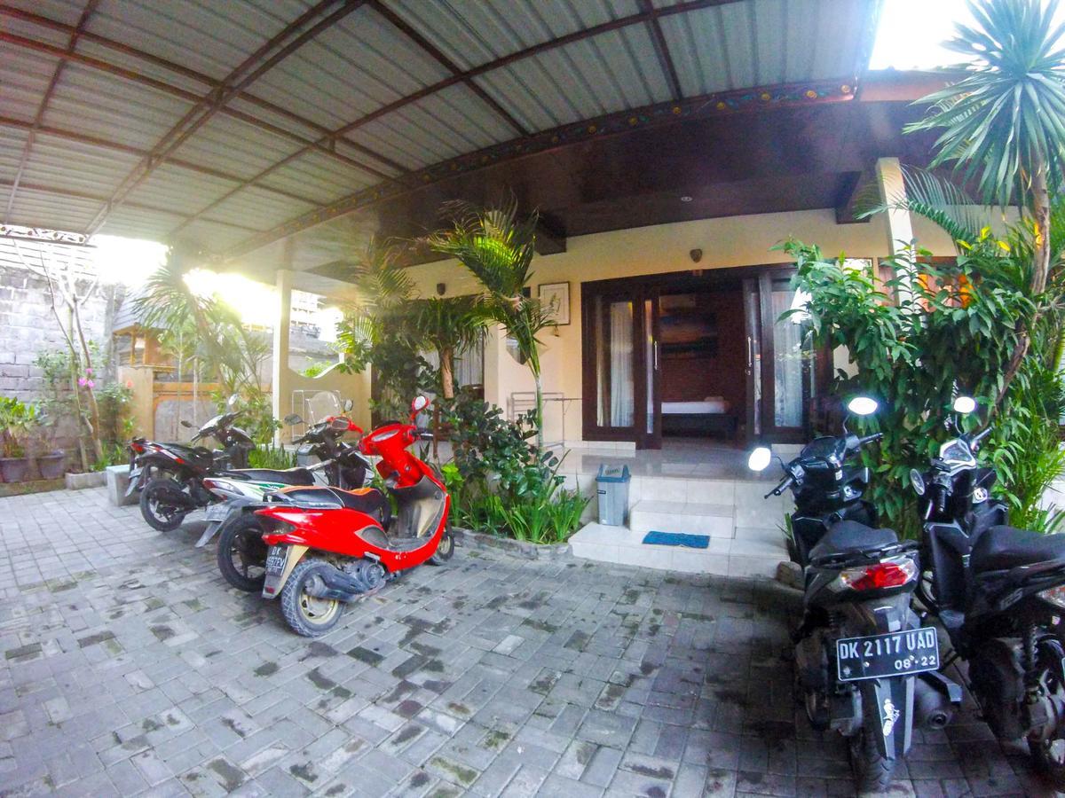 Leyeh Leyeh Homestay Canggu Kültér fotó
